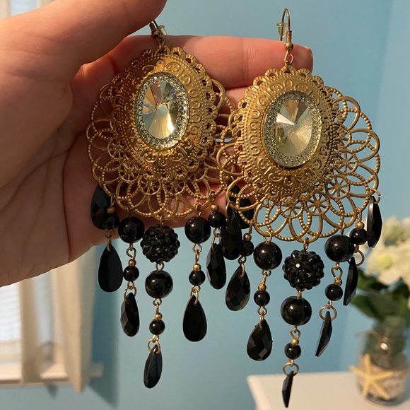 Goddess Earrings - Picture 1 of 1